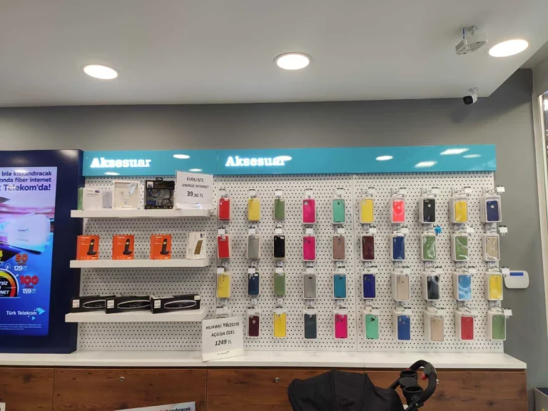 Türk Telekom 32 Adet Bayi Yenilemesi