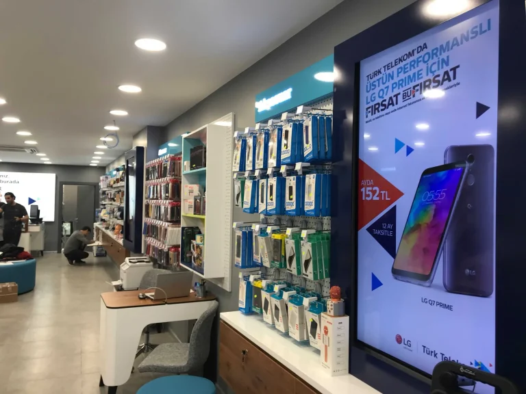 Türk Telekom 32 Adet Bayi Yenilemesi