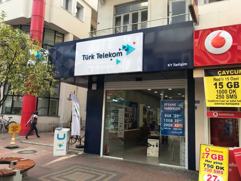 Türk Telekom 32 Adet Bayi Yenilemesi