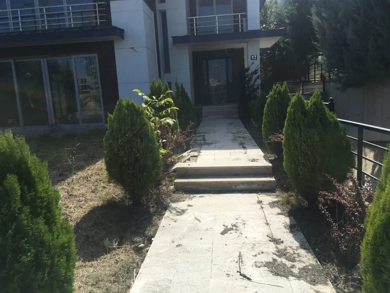 Elitkoru KYK Dış Cephe ve Çevre Düzenlemesi
